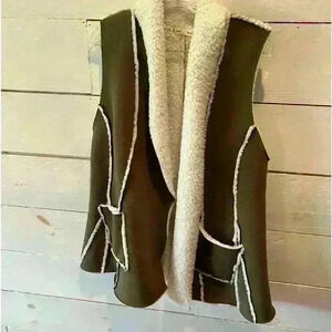 Indigo Soul vest, fleece lined, EUC, size medium, green winter vest